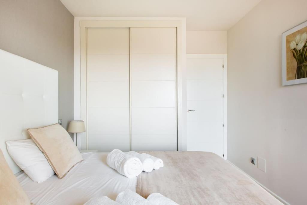 Casa de férias Boutique Townhouse With Hot Tub Near Puerto Banus