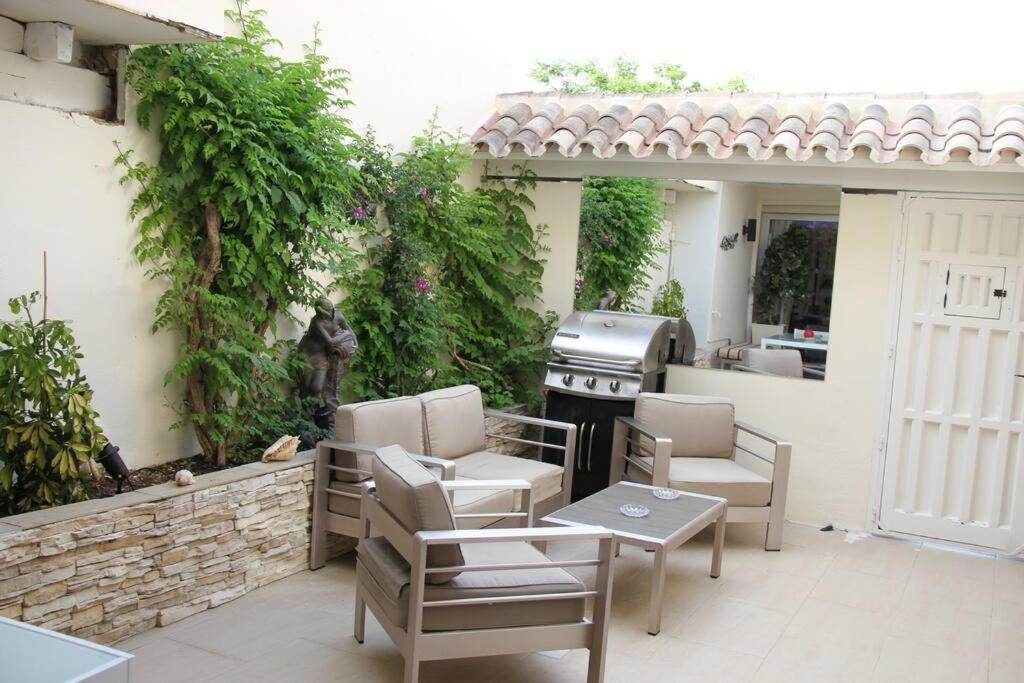 Boutique Townhouse With Hot Tub Near Puerto Banus * Marbella