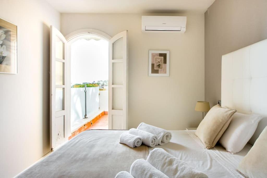 Boutique Townhouse With Hot Tub Near Puerto Banus Holiday home Marbella