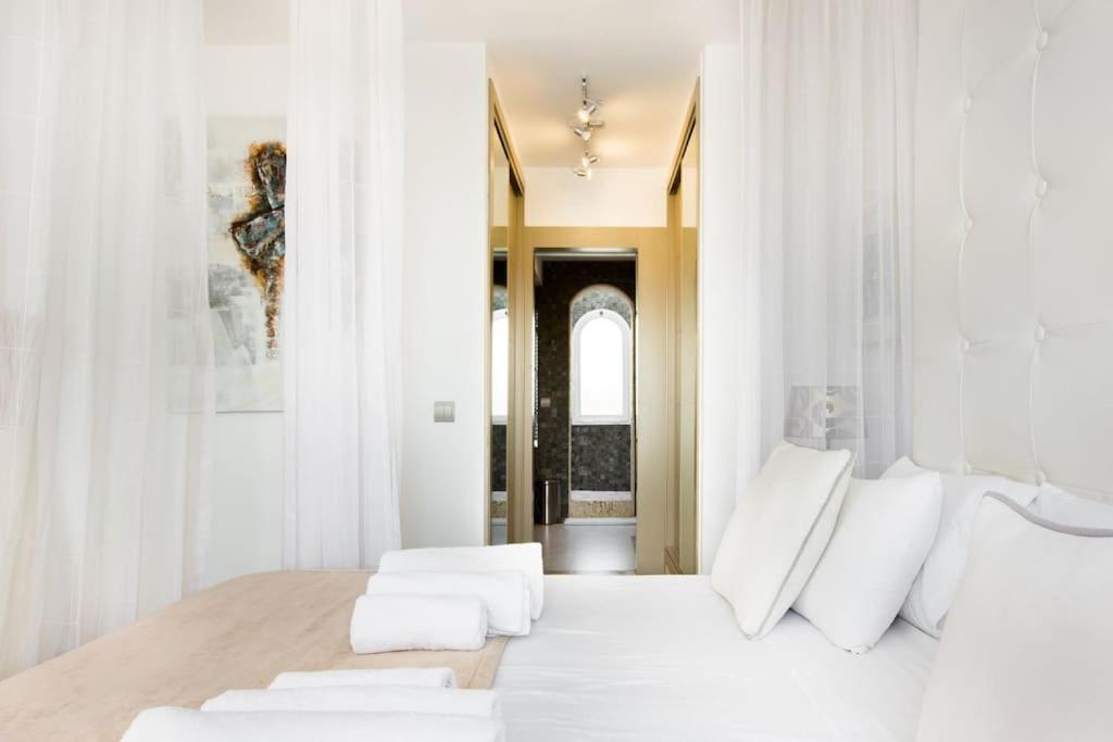 Boutique Townhouse With Hot Tub Near Puerto Banus * Marbella