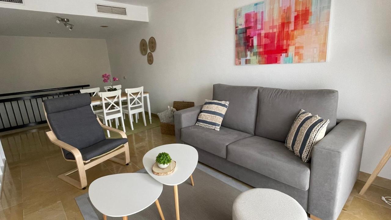 Apto Duplex, *