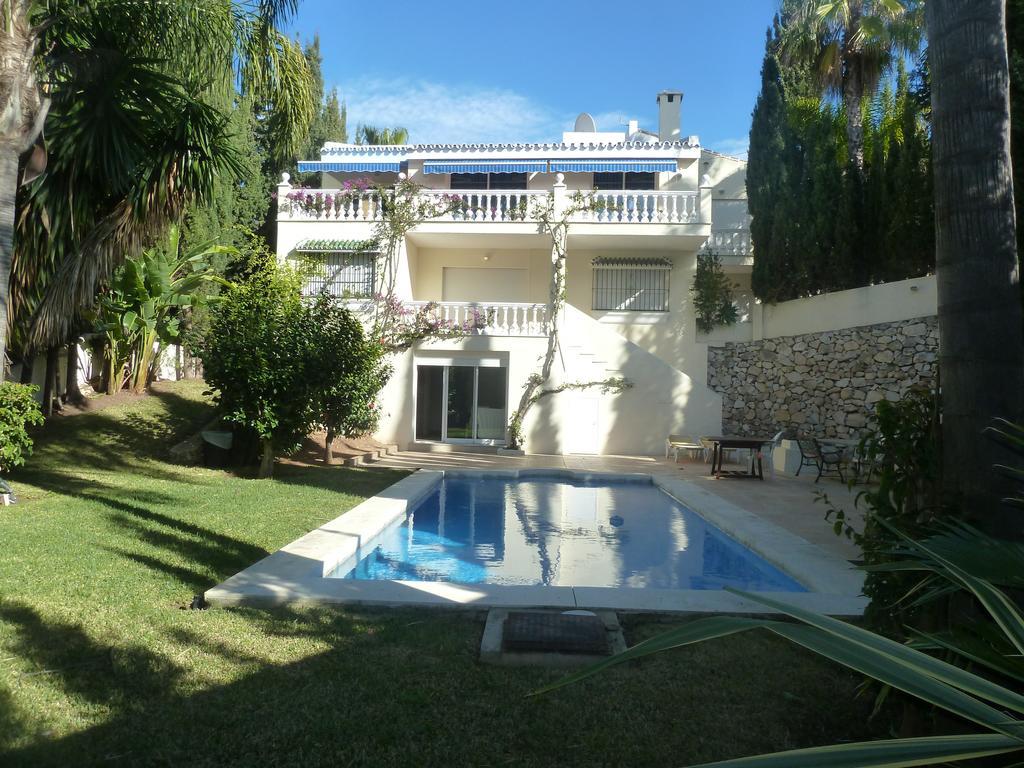 Maxine Pousada Marbella
