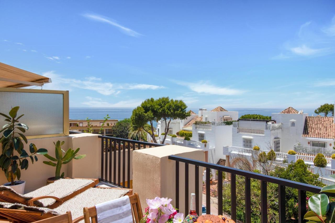 Sea View Studio I Penthouse, Beach Front Urbanization Romana Playa Elviria Apartamento