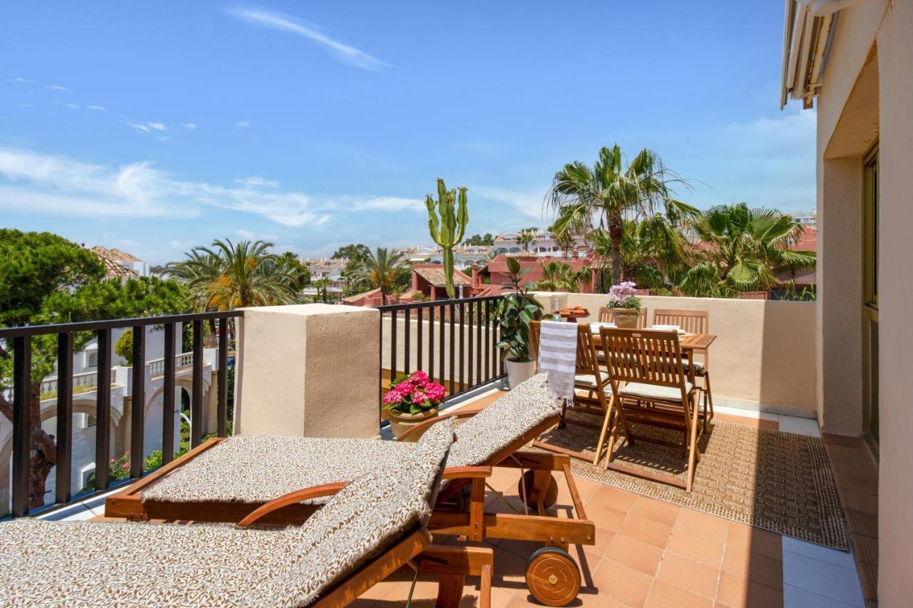Sea View Studio I Penthouse, Beach Front Urbanization Romana Playa Elviria * Marbella