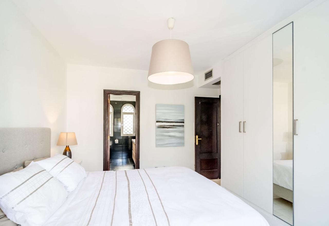 Tropical Getaway Townhouse In Nueva Andalucia Close To Los Naranjos Golf