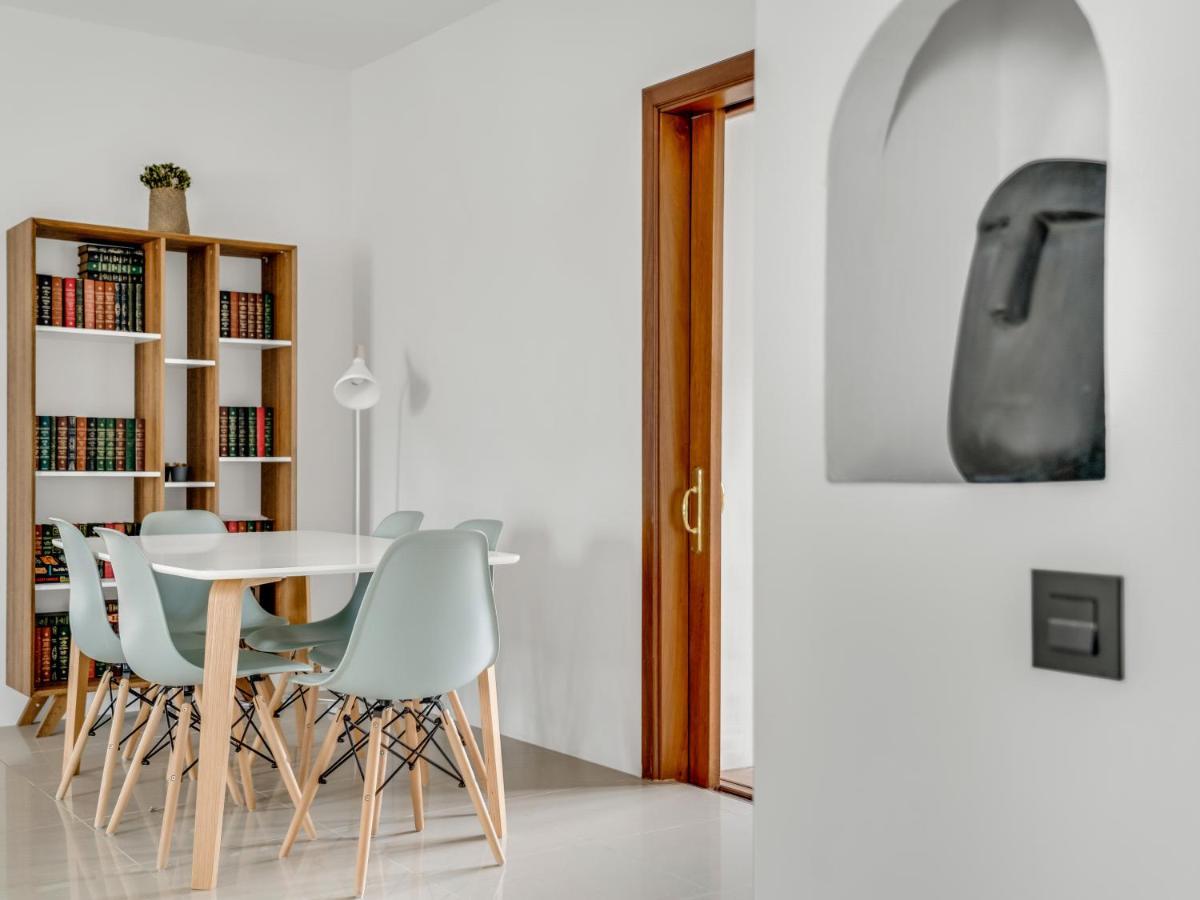 Sanders Sol 2 - Modern Two-bedroom In The Heart Of Puerto Banus Nightlife