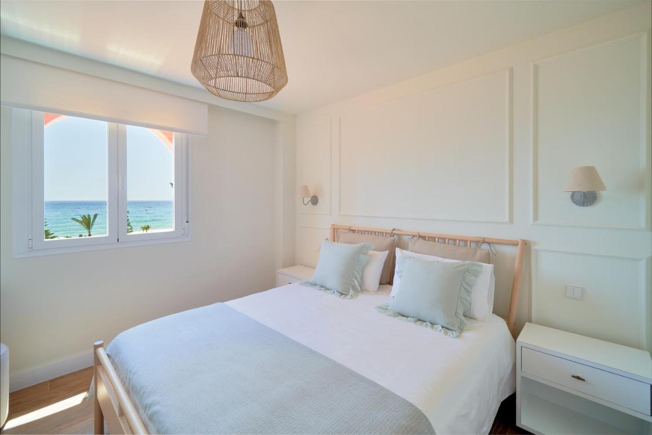 Apartment Sea Beachfront