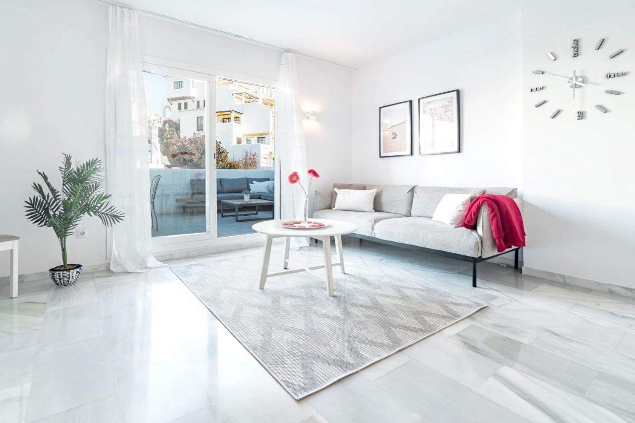 Apartamento Captivating 2 Bedroom In Popular Nueva Andalucia Close To Centro Plaza