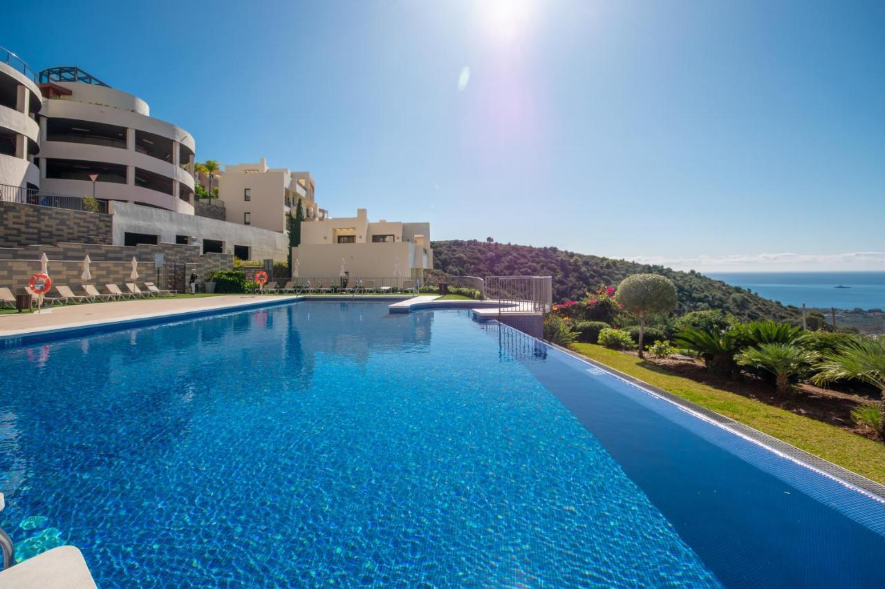 Moderno Vacacional Con Increbles Vistas Al Mar Con Y Gimnasio Apartamento *