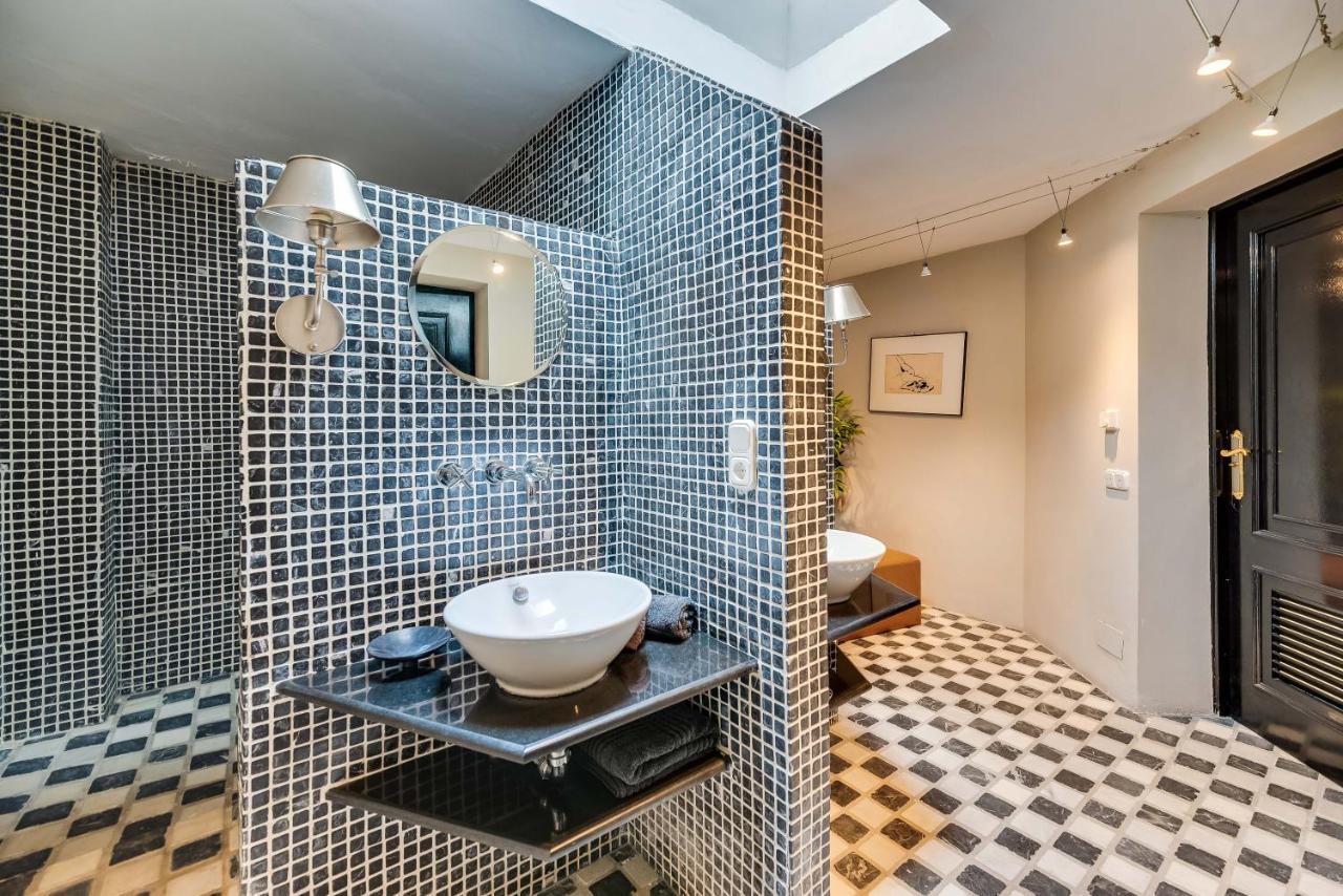 Luxurious 7 Bdrm Frontline Golf - Aloha Gardens Apartment Marbella