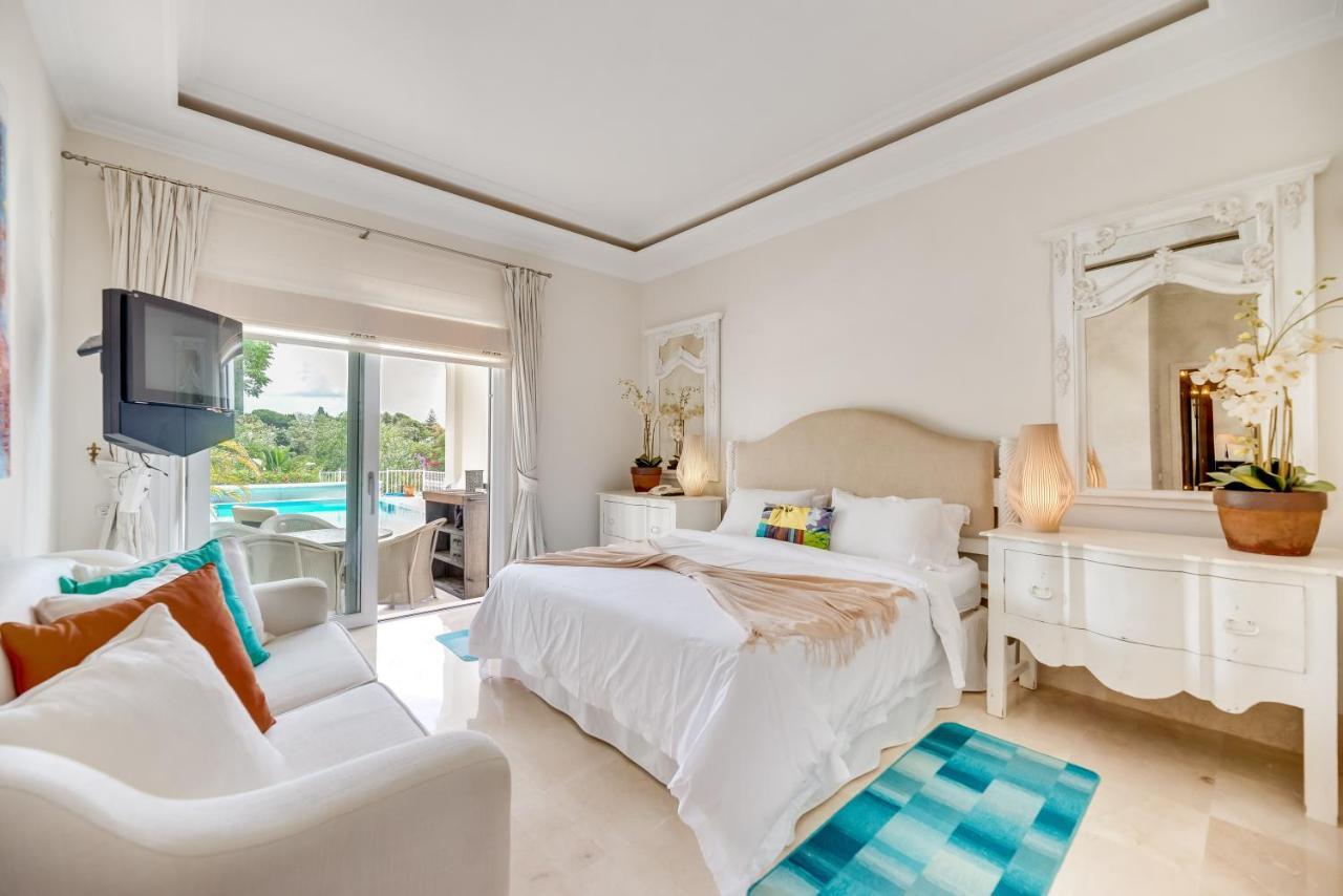 Luxurious 7 Bdrm Frontline Golf - Aloha Gardens Apartment