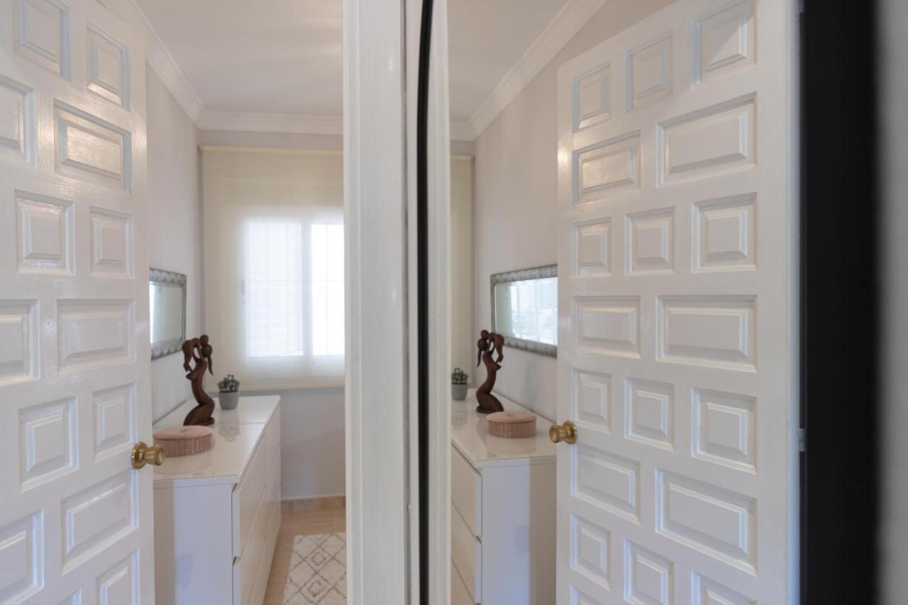 Azahara 1 2b Apartment *