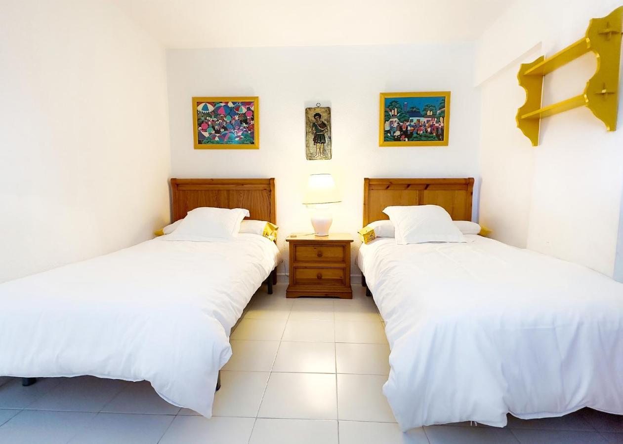 Skol 212. Two Bedrooms Duplex In Centre On The Beachfront. Apartment