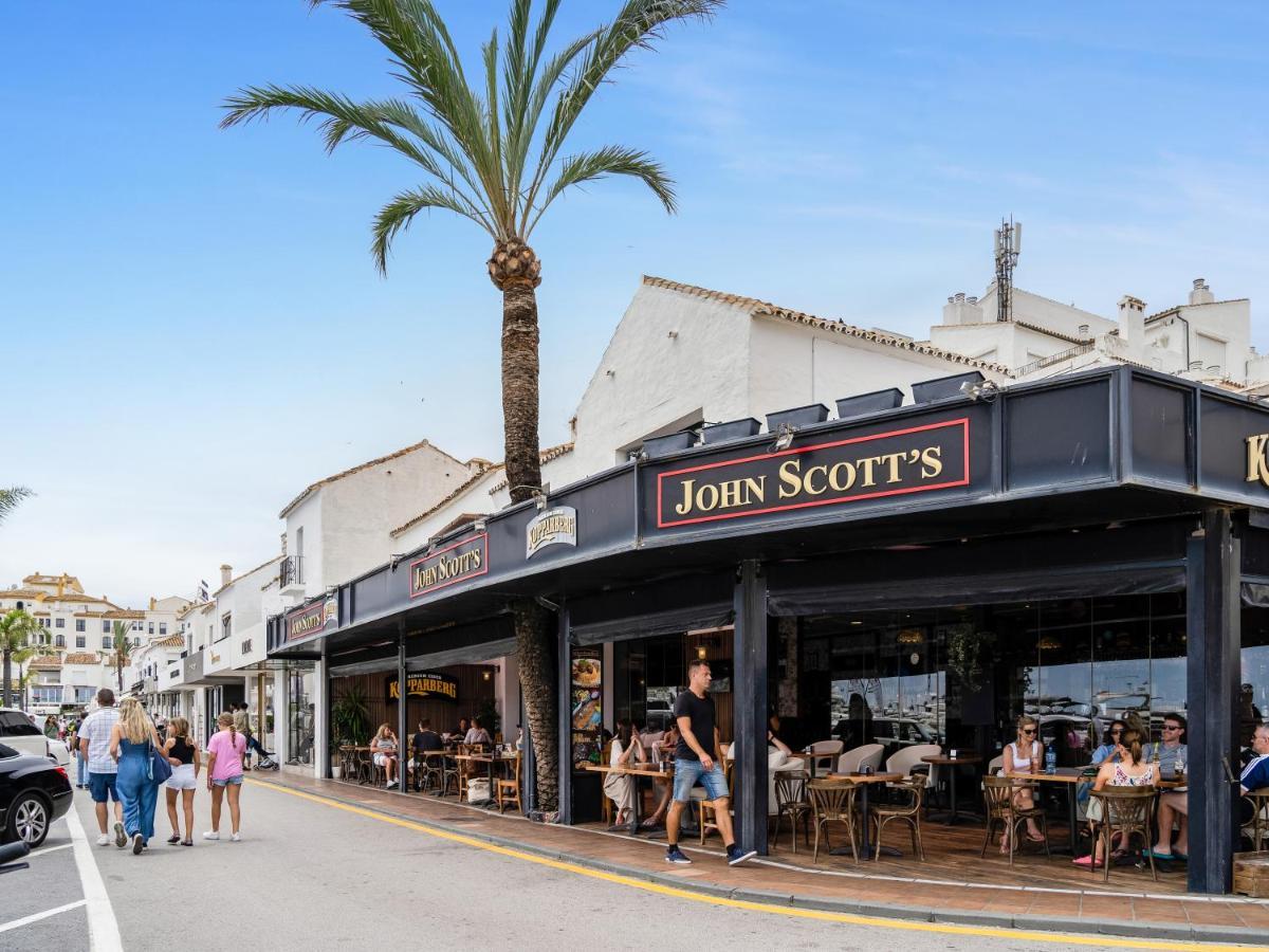 Sanders Sol 2 - Modern Two-bedroom In The Heart Of Puerto Banus Nightlife * Marbella