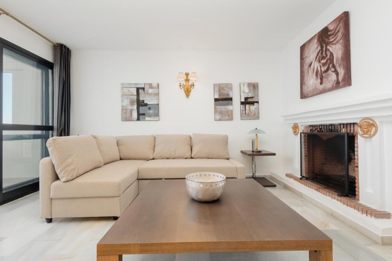 Penthouse In Puerto Banus With Sea And Marina Views *