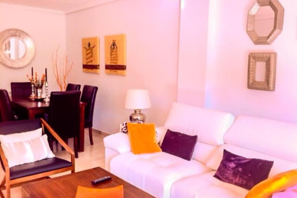 Two Bedrooms In Cabopino Apartment Marbella