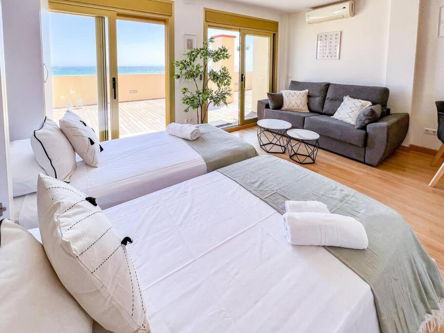 Oleholidays 1133 Romana Playa Primera Linea Playa Marbella