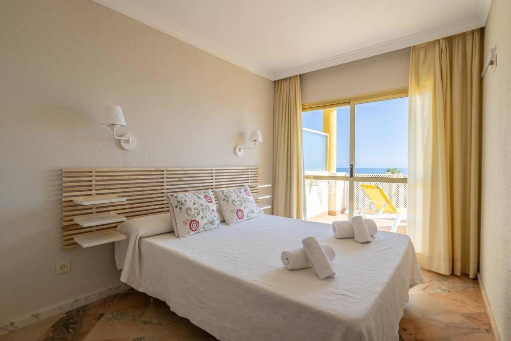 Oleholidays 1142 Romana Playa Vistas Al Mar Apartment Marbella