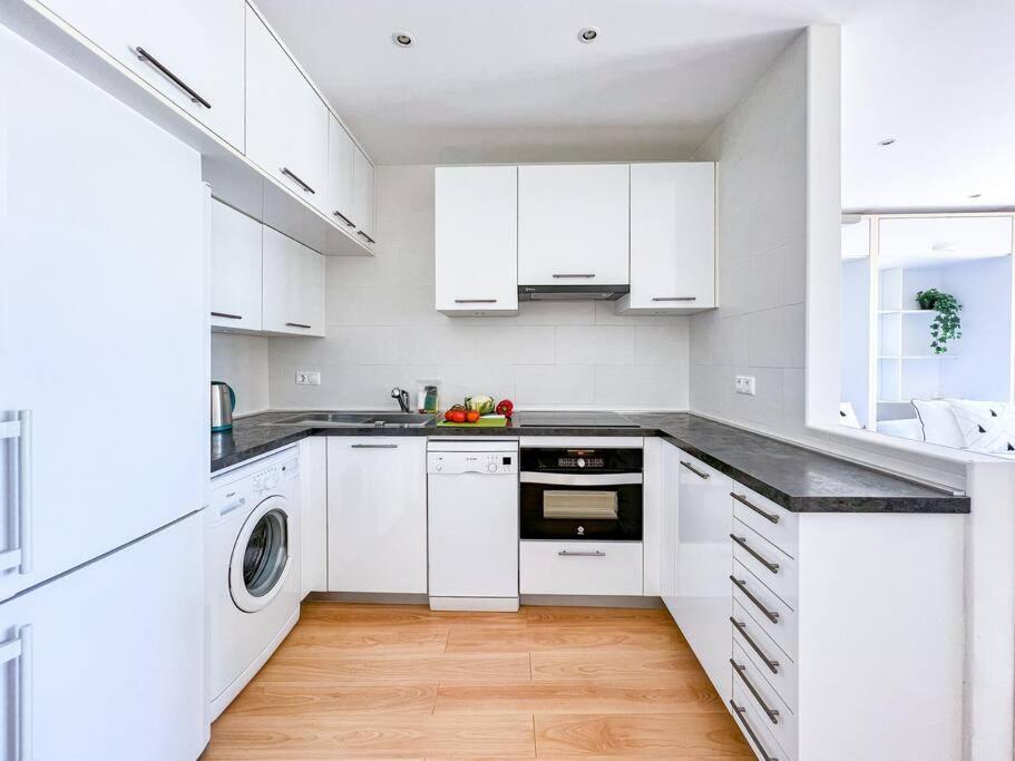 Oleholidays 1133 Romana Playa Primera Linea Playa Appartement Marbella