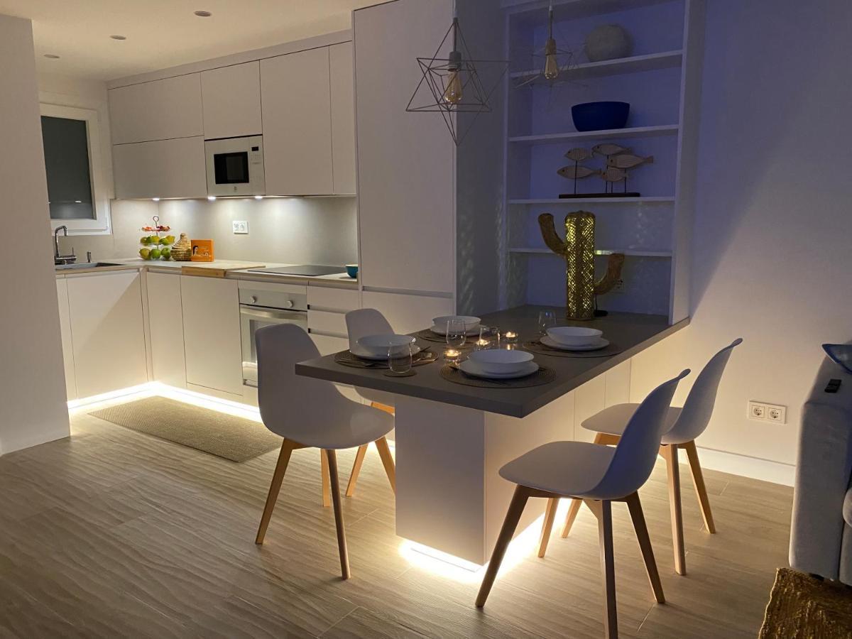 Apartment Modern New Apartment, Sea View And Private Parking *