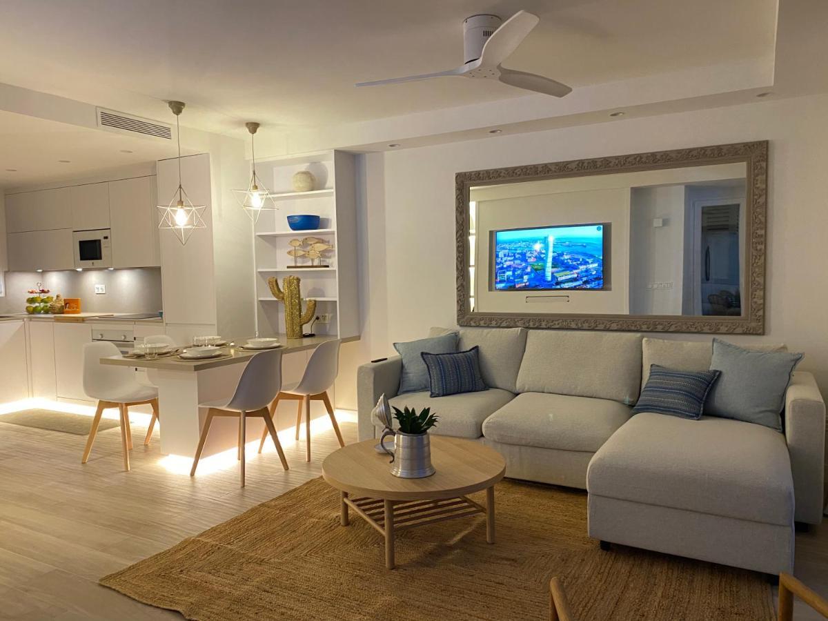 Modern New Apartment, Sea View And Private Parking Apartment Marbella