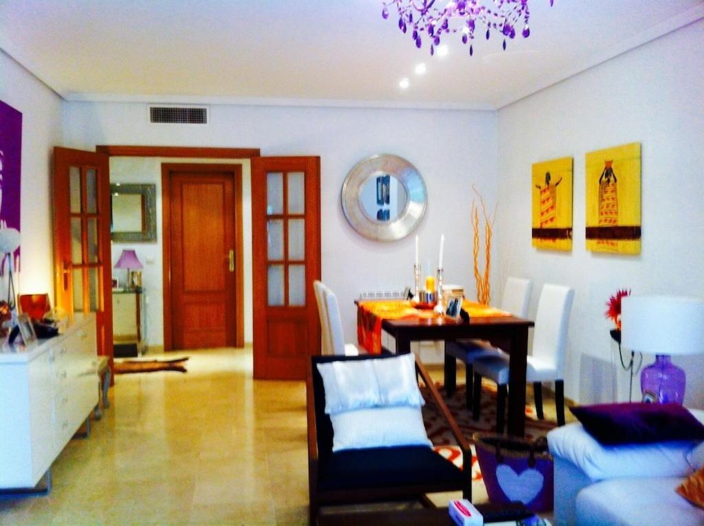 Two Bedrooms In Cabopino Apartment
