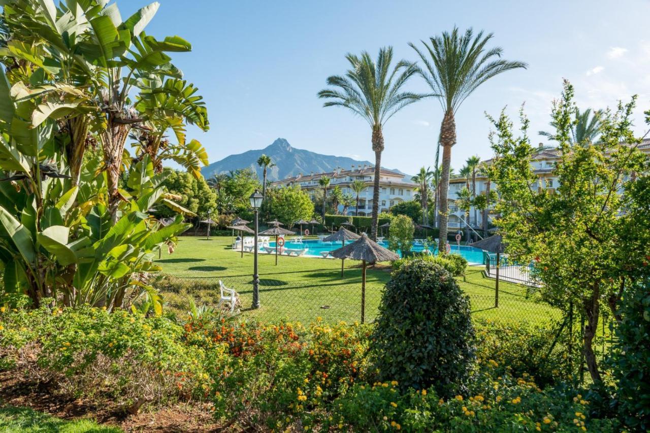 In Urb Dama De Noche Puerto Banus Apartamento