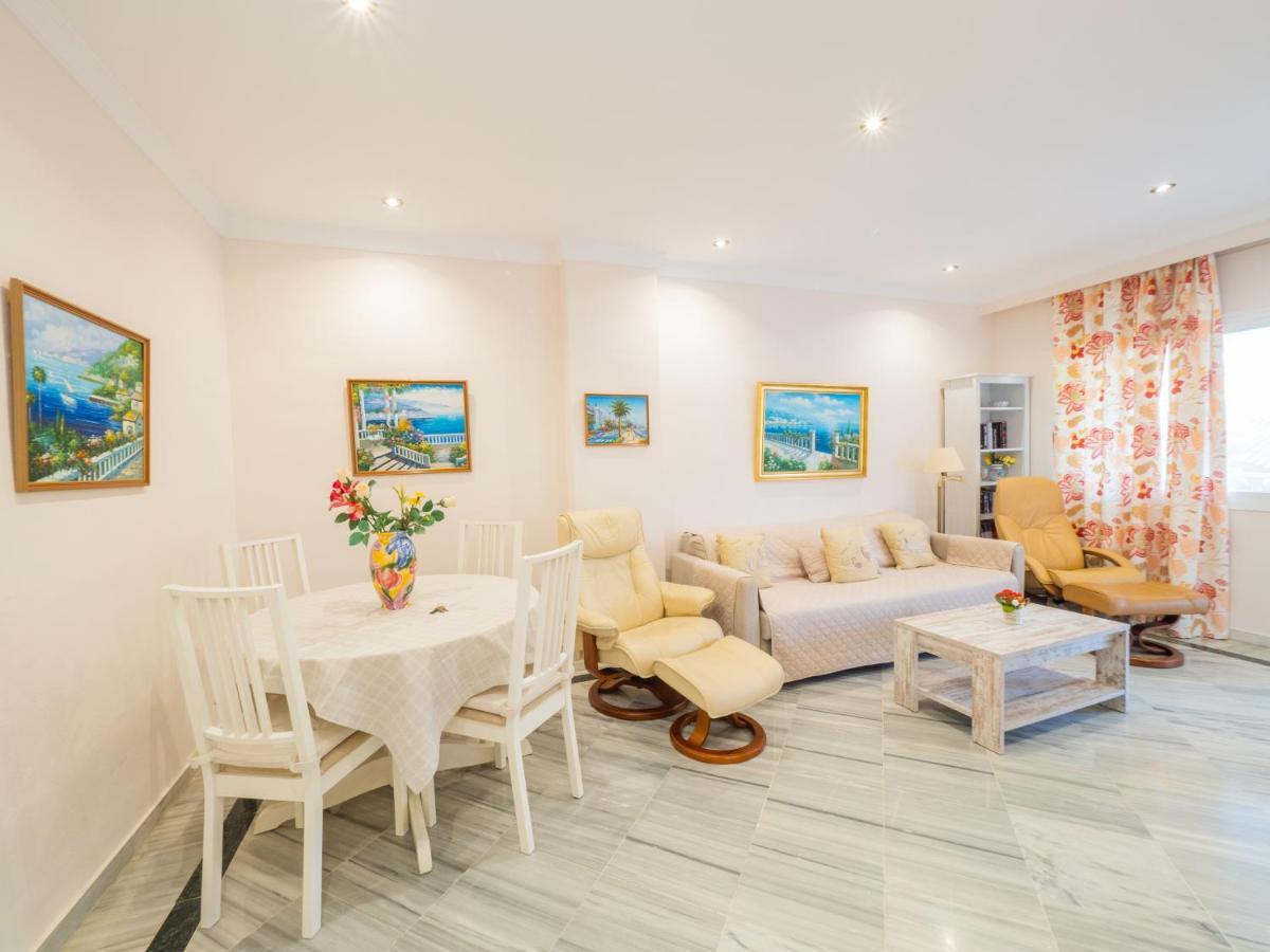 Cubo's Nagueles B5 1e Apartment
