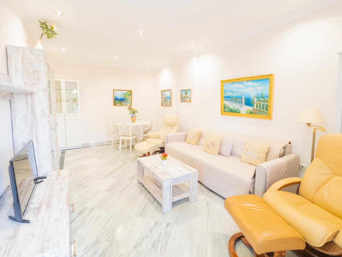 Cubo's Nagueles B5 1e Apartment *