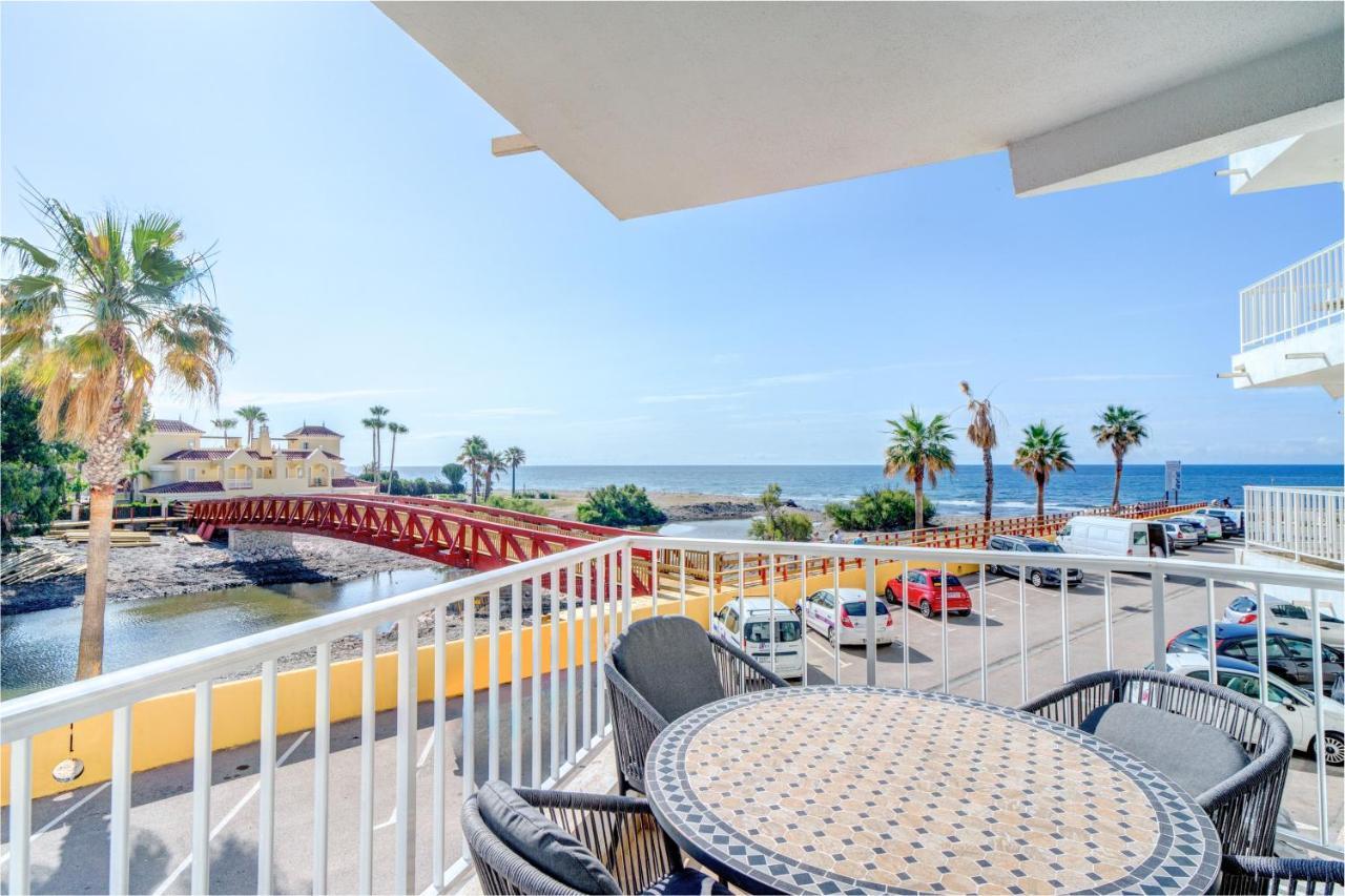 Front Flat With Sea Views