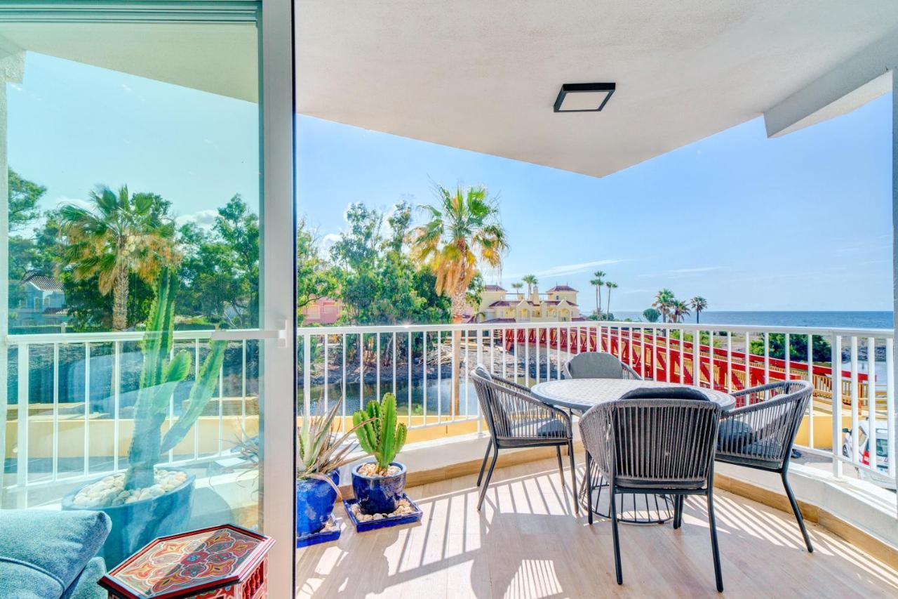 Front Flat With Sea Views Apartment *