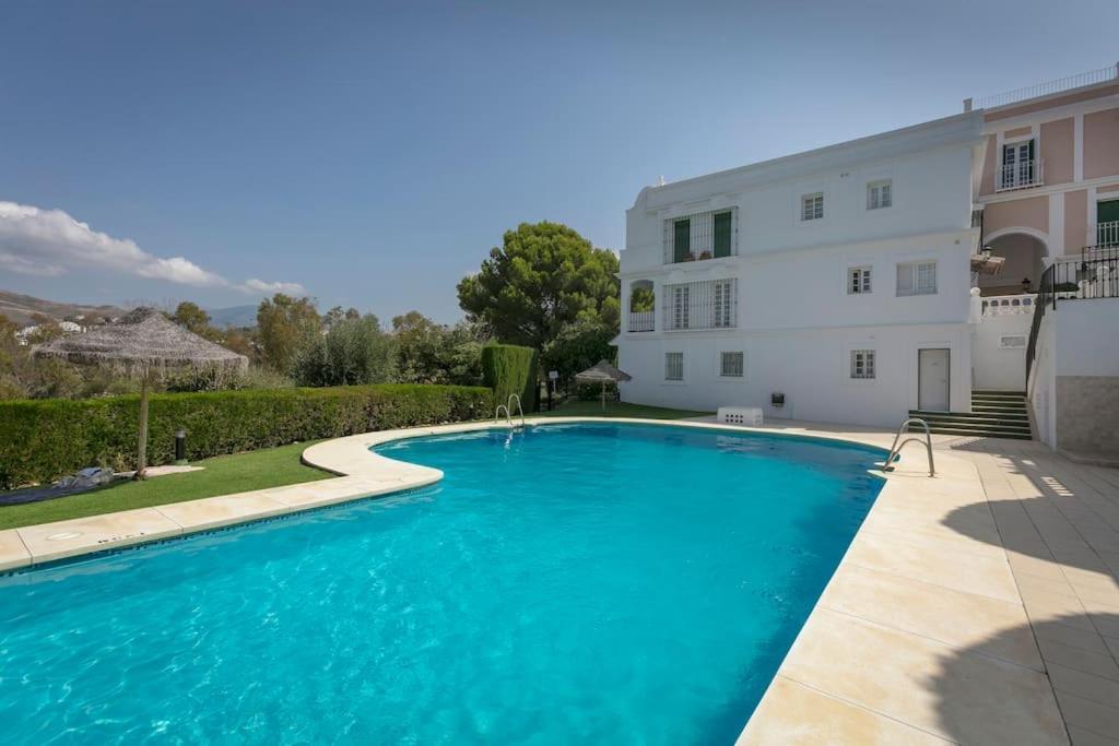 Fantastic With Rooftop Terrace Aloha Pueblo Rdr309 Marbella