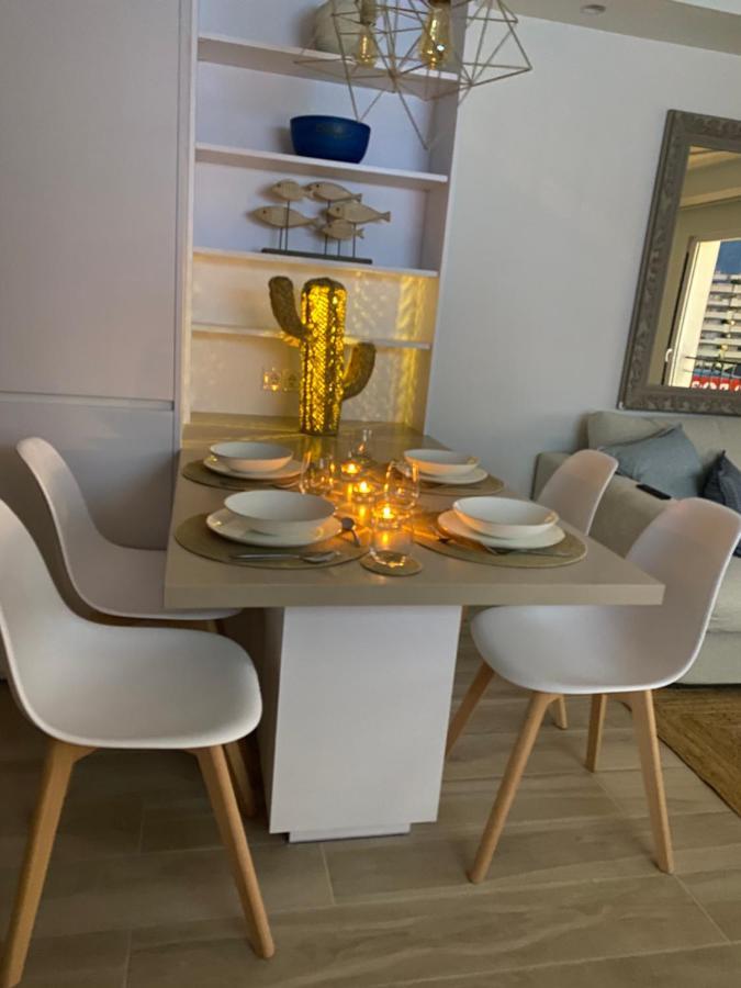 Modern New Apartment, Sea View And Private Parking Apartment *