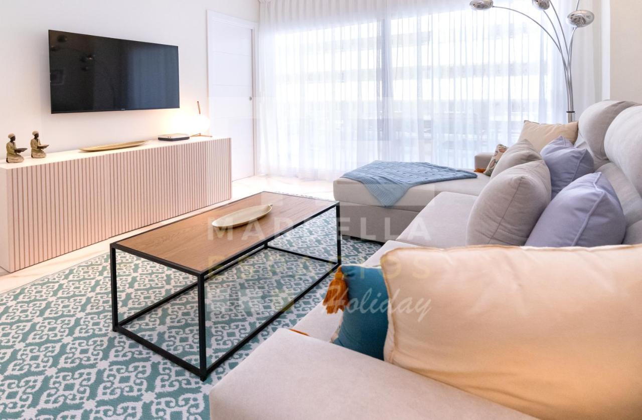751, Renovated 2 Beedroom Apartment, Second Line Of The Beach, Wifi, Parkinging Apartamento Marbella
