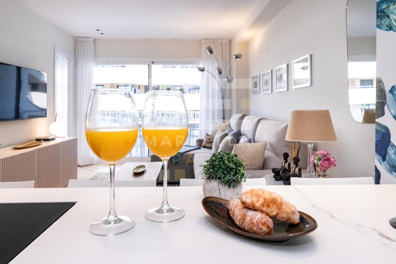 751, Renovated 2 Beedroom Apartment, Second Line Of The Beach, Wifi, Parkinging * Marbella