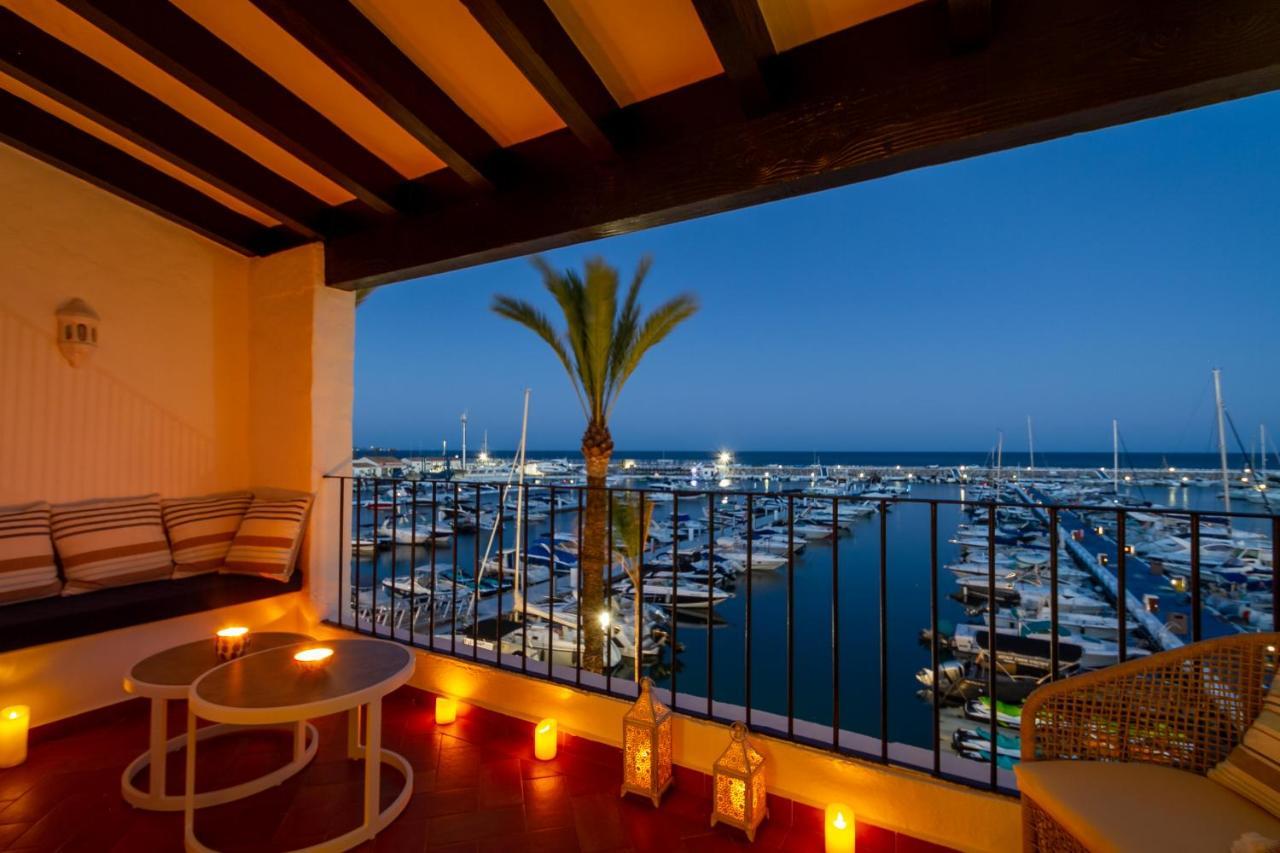 Banus - Puerto Banus Marina Harbour Seafront * Marbella