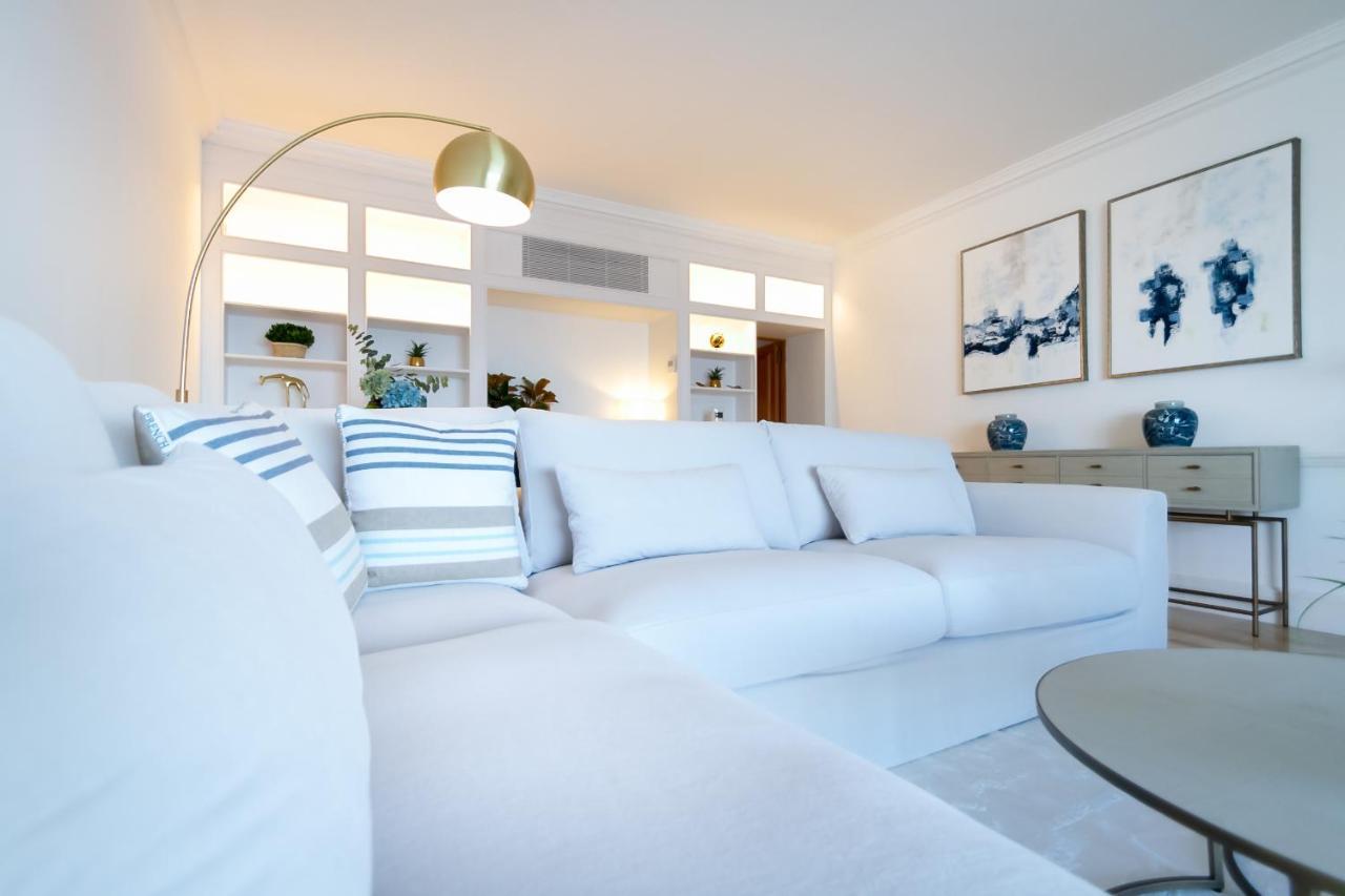 Banus - Puerto Banus Marina Harbour Seafront Apartment