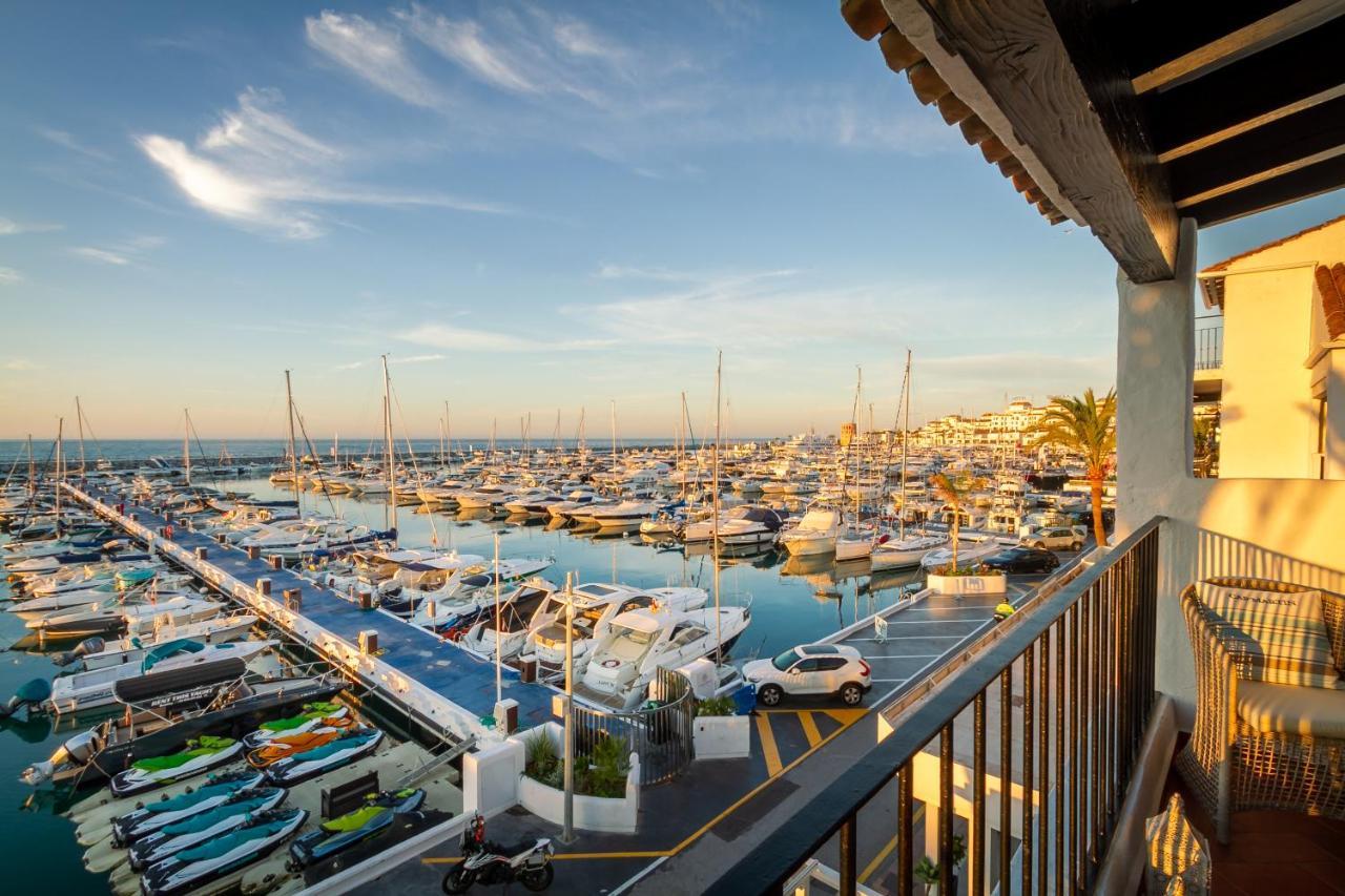 Banus - Puerto Banus Marina Harbour Seafront * Marbella