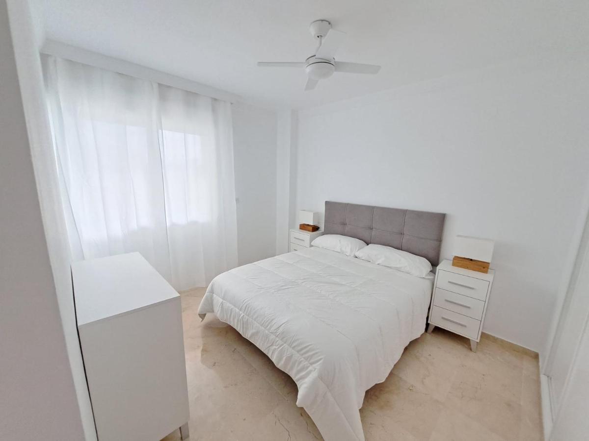 In Banana Beach, Apartamento