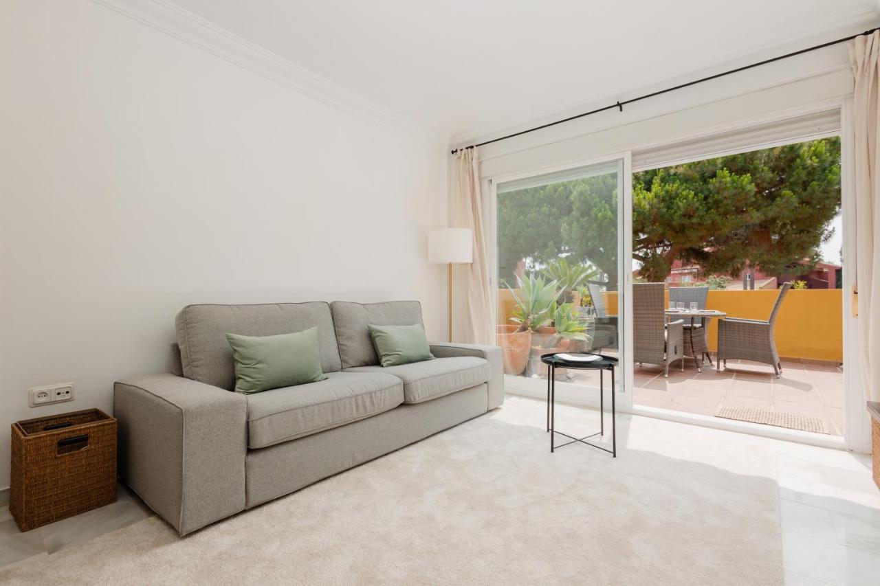 Apartment Apartment, Close To Beaches, Restaurants And Supermarkets, In Urb. Park Beach, Elviria Marbella