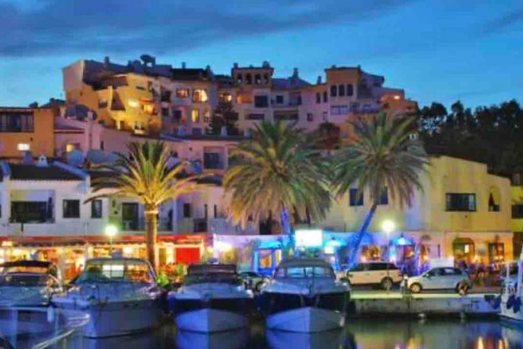 Apartamento Atico En Marbella
