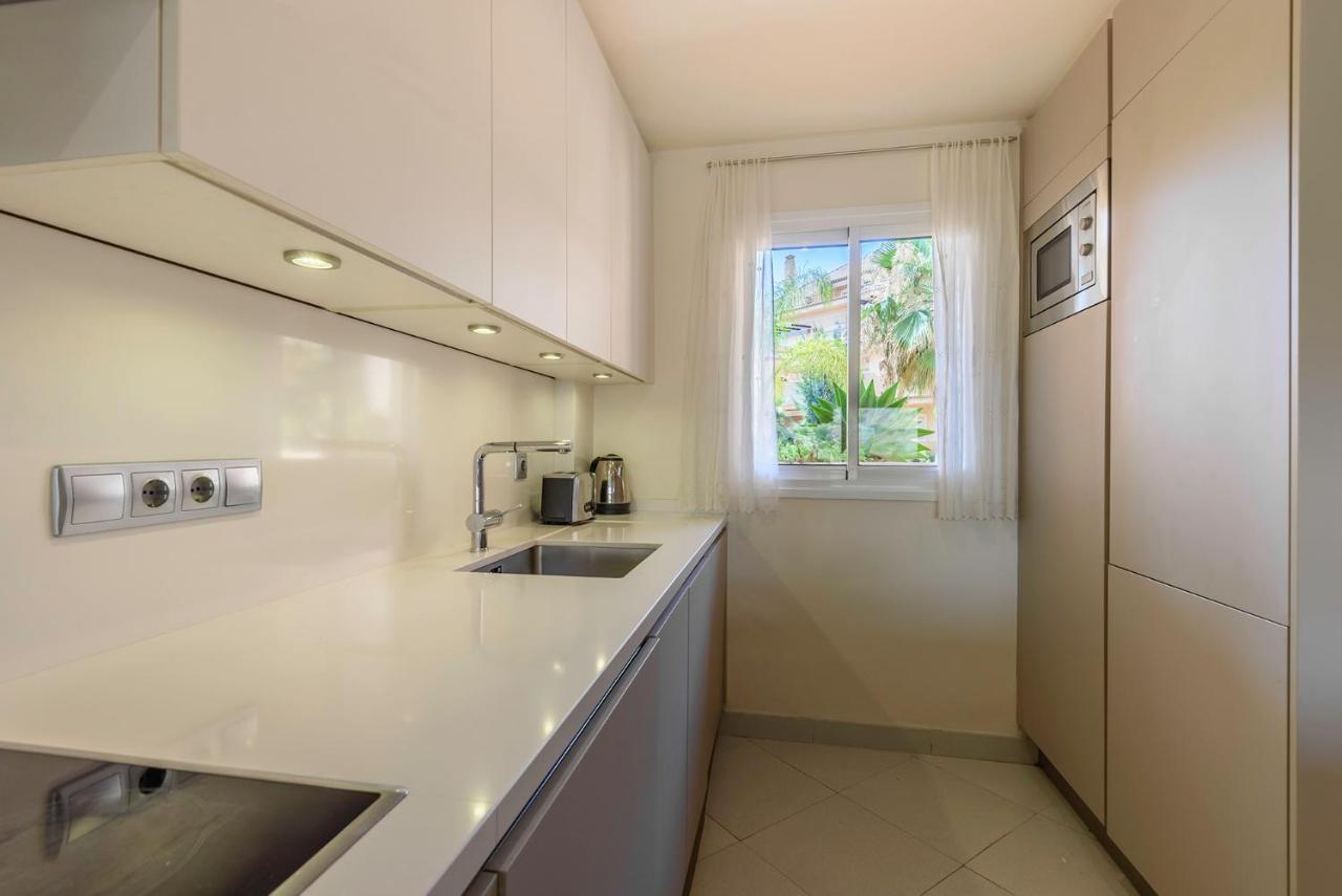 Alcam Aloha Deluxe 42 Apartment Marbella