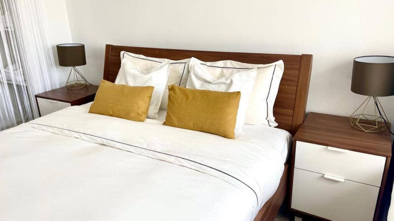 Naranjos Close To Puerto Banus *