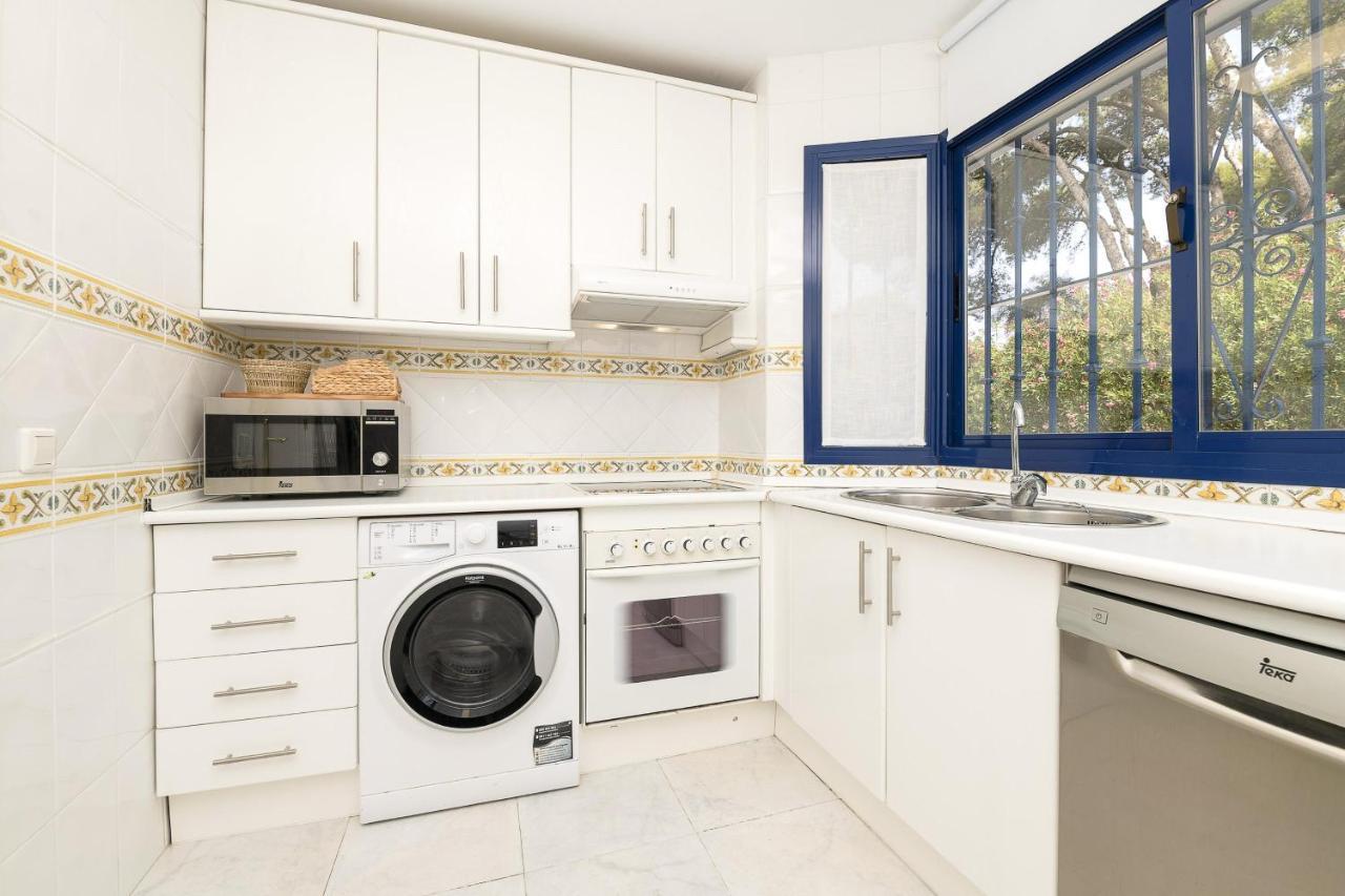 Chalet Del Puerto Cabopino Marbella