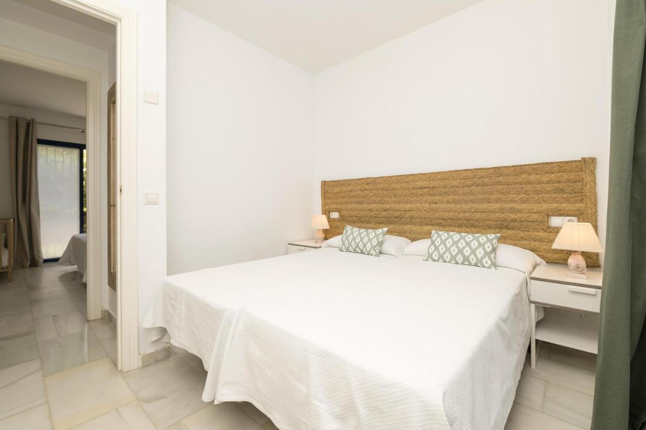 Chalet Del Puerto Cabopino Marbella