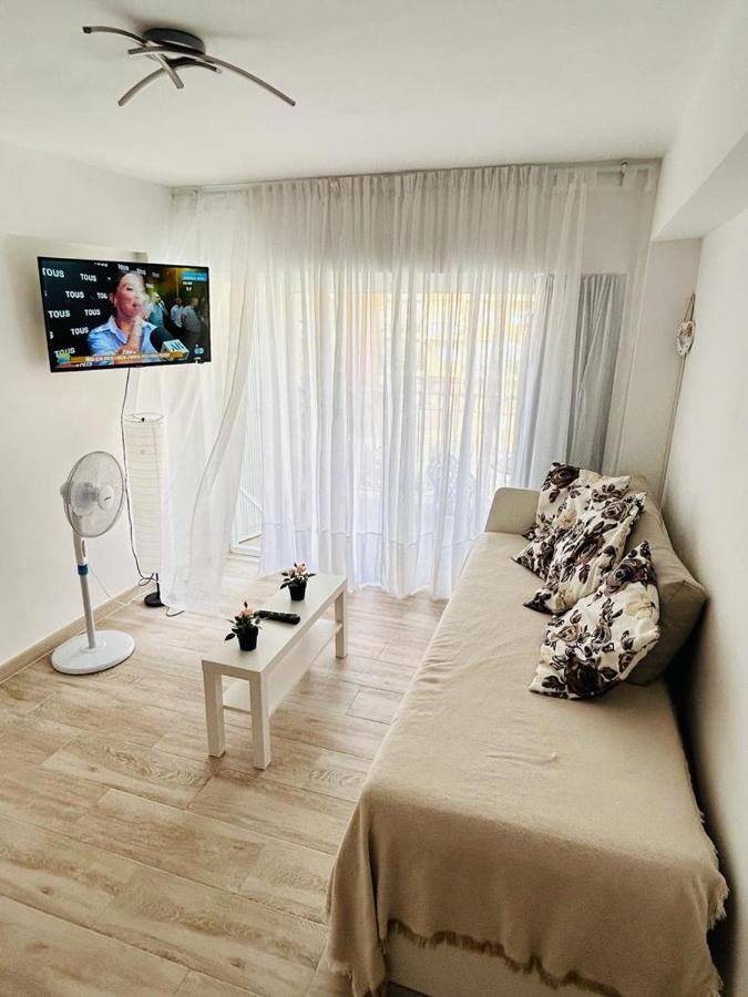 Apartment Centric