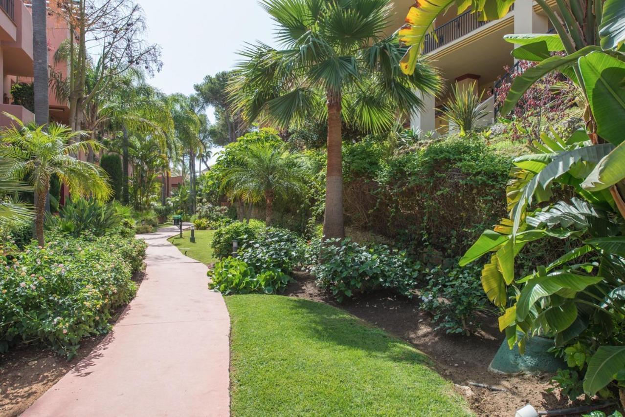 Luxury Penthouse In Jardines De Don Carlos Marbella