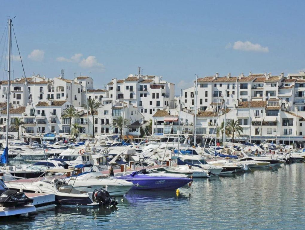 Puerto Banus Apartment *