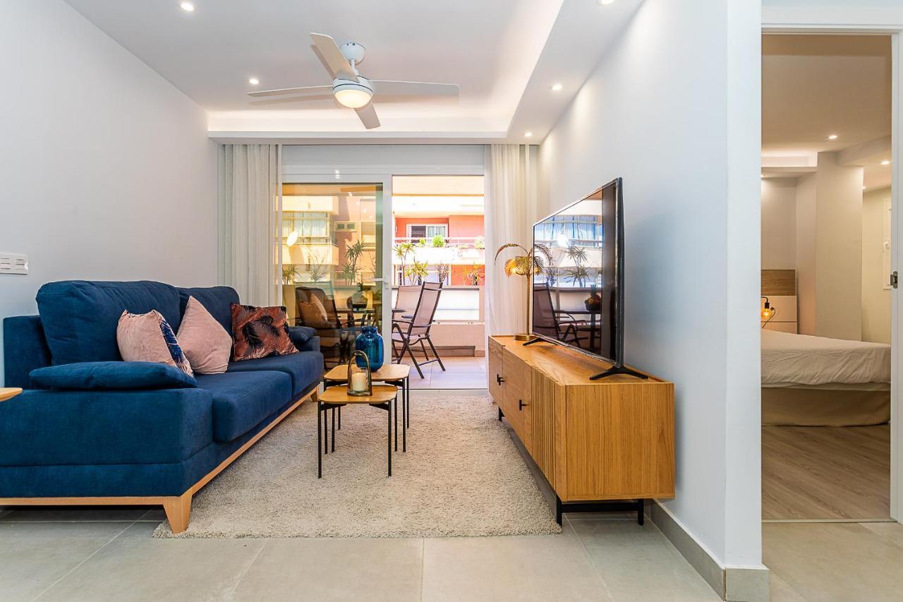 Sea Views In Heart Of By The Beach Apartamento *