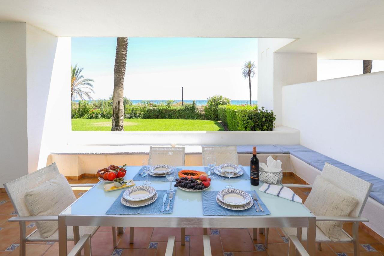 Apartment Frontline Ground Floor - Monteros Palm